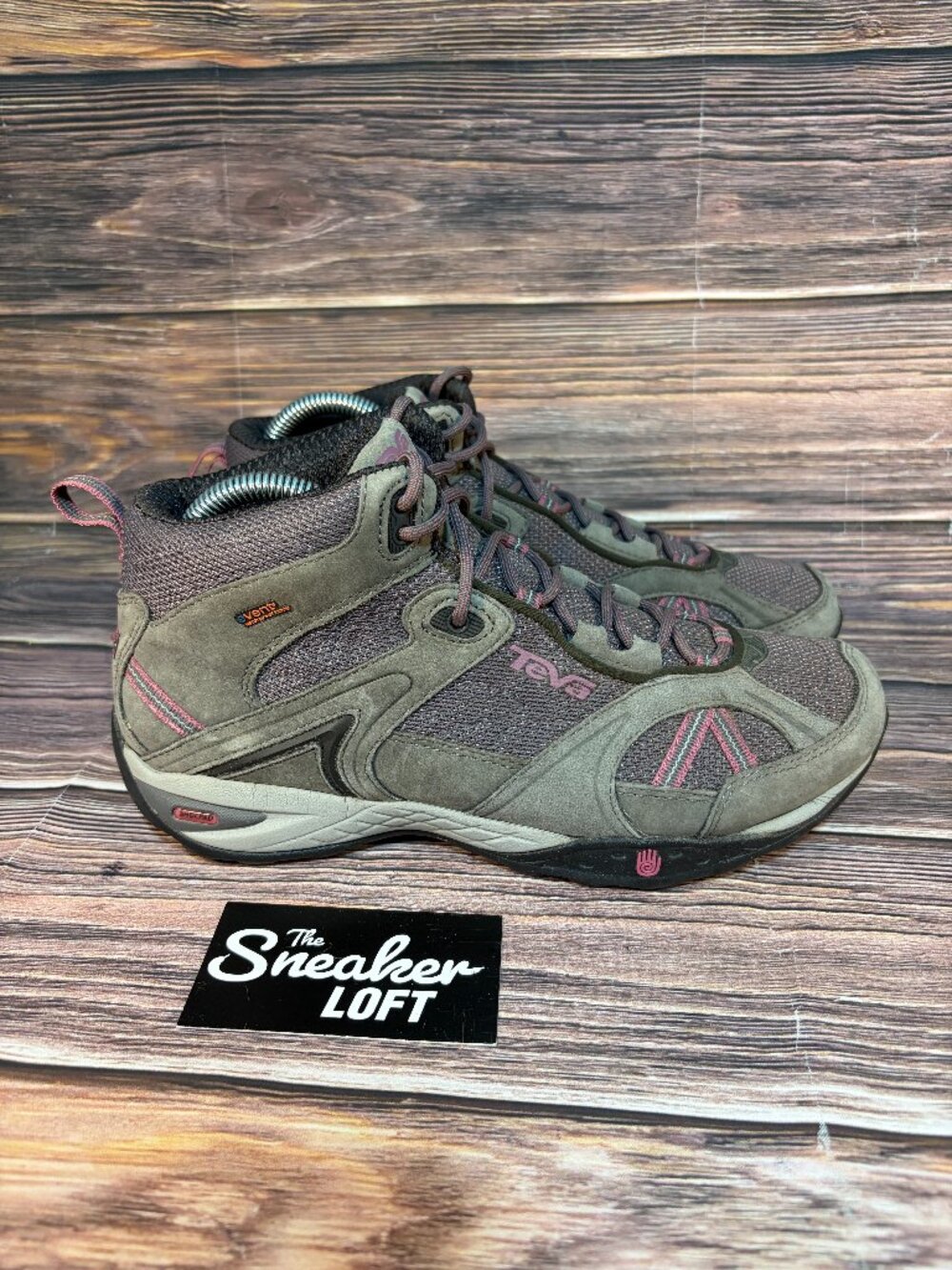 Teva‎ Women's Sky Lake Mid Hiking Boots Gray Athletic Ankle Size 9